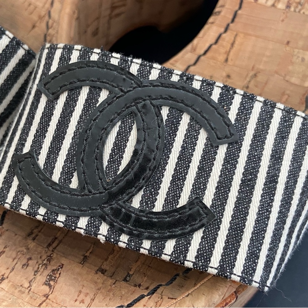 CHANEL Vintage Authentic Striped Fabric Platform Wedge Sandals w/ Cork Sole - Picture 11 of 15